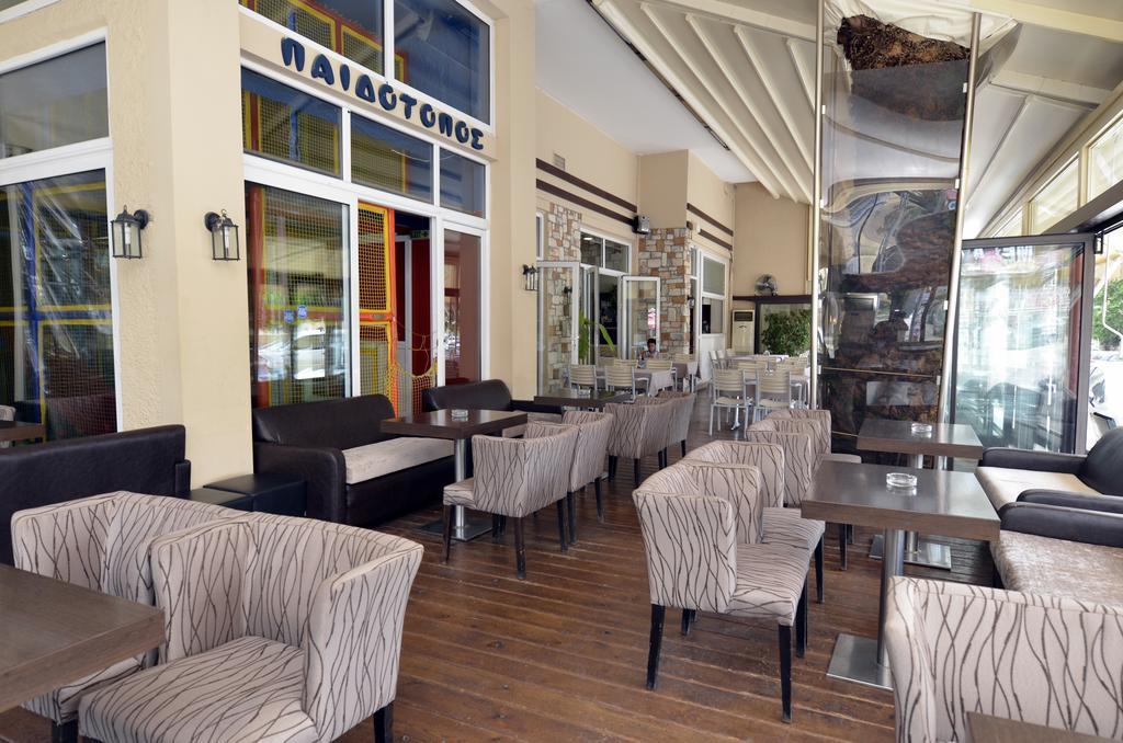Hotel Epavli Nea Kallikrateia Extérieur photo