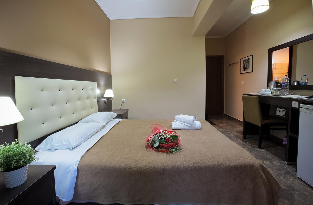 Hotel Epavli Nea Kallikrateia Extérieur photo